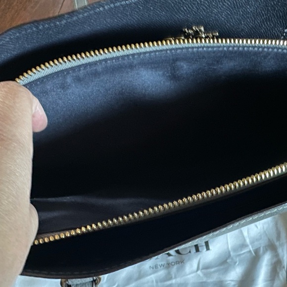 Coach Tatum Carryall Gray Pebbled Leather Gold HW Crossbody C4078 - Picture 8 of 10